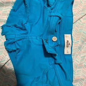 Blue hollister shirts!